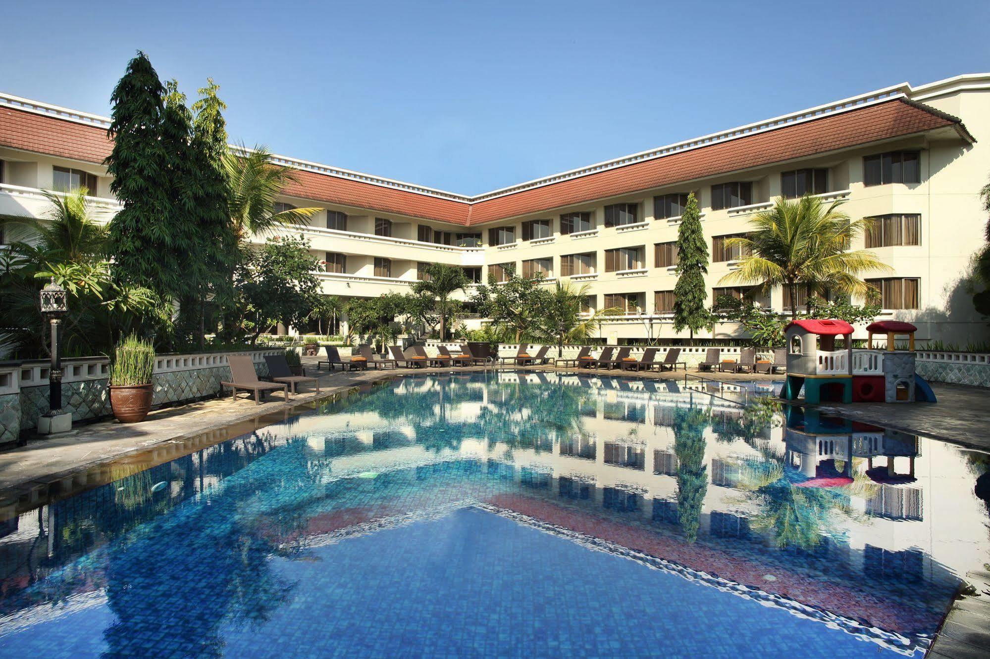 Hotel Santika Premiere Jogja Yogyakarta Exterior foto